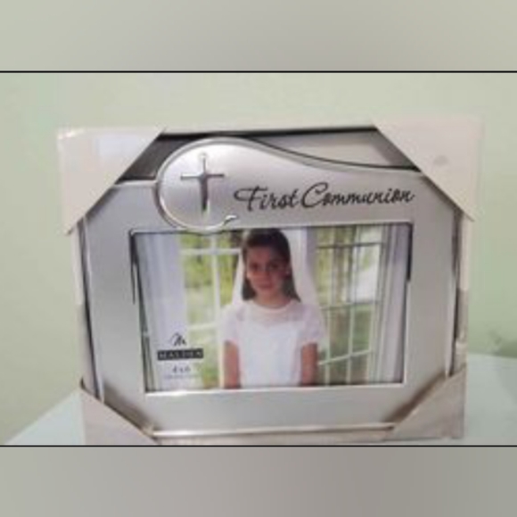 Malden 4x6 pictures frames. First communion and Confirmation - Picture 4 of 12